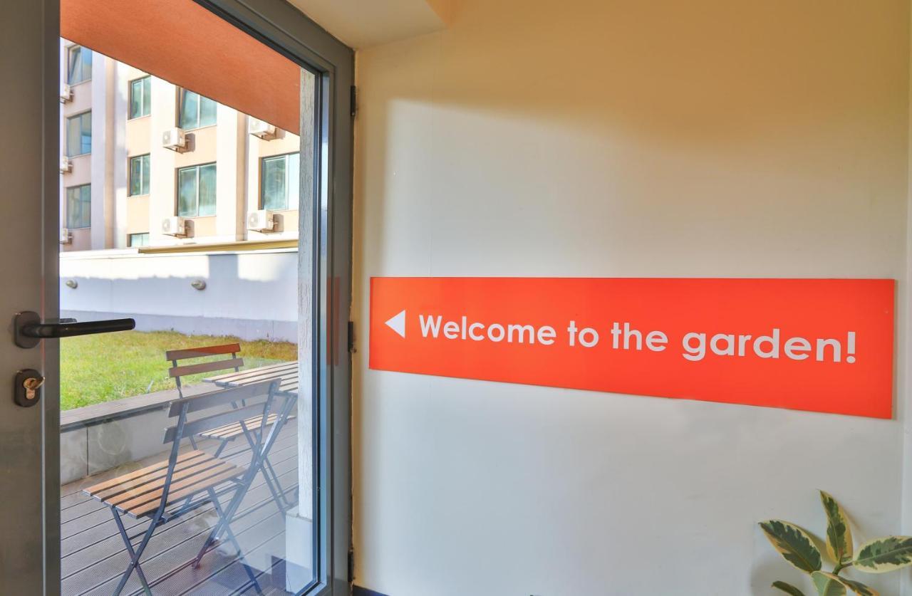 Easyhotel Sofia Exterior foto