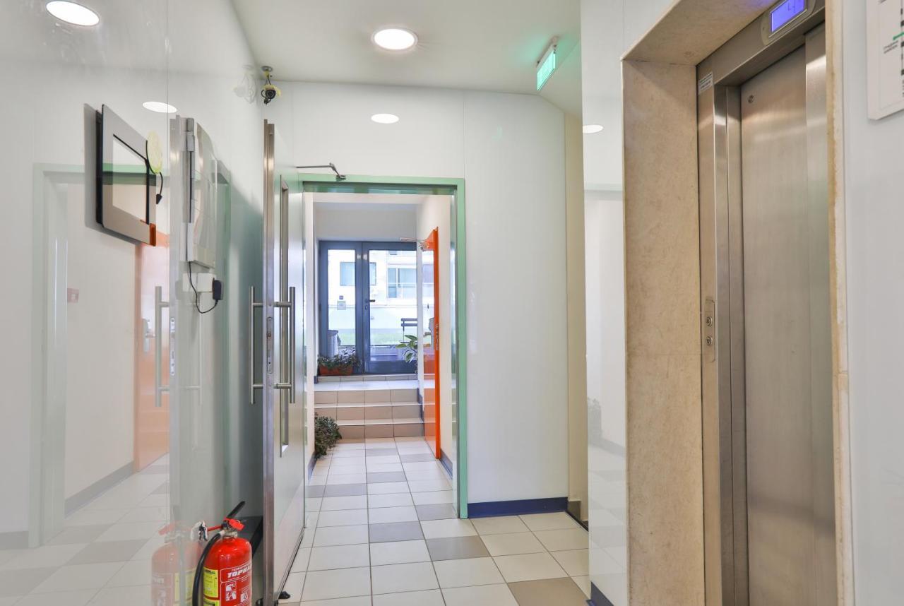 Easyhotel Sofia Exterior foto