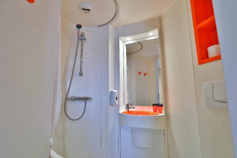 Easyhotel Sofia Exterior foto